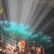Cenote iluminado