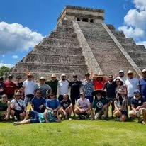 Grupo en Chichén Itzá